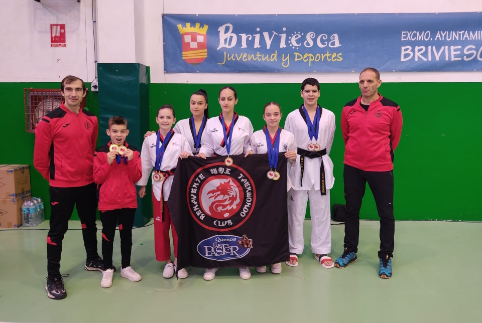 Éxito para el Club en el Campeonato de Castilla y León Poomsaes Adulto en Briviesca, Burgos